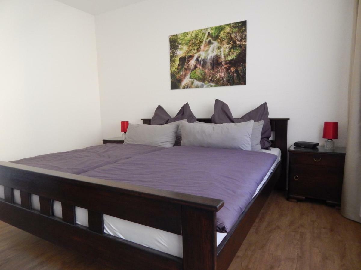Free Apartment - Bei Den Thermen Bad Urach Εξωτερικό φωτογραφία